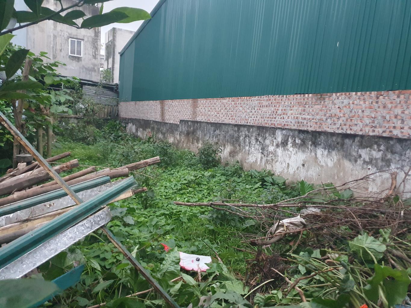 Bán nhà mới Việt Hưng vài bước ra ô tô tránh - 5 tầng DT 50m2 gần BigC, cầu Trần Hưng Đạo 5.8 tỷ
