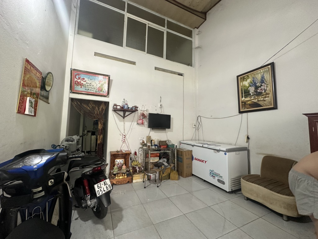 Q12 nhà 1/ Tiếp Trục Hà Huy Giáp - 168m2 - 7 Tỷ x ( 7.9 ) )