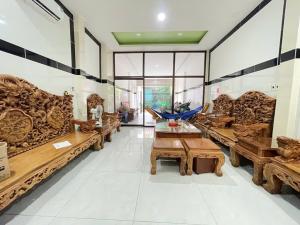 Quận 12 - Lê Văn Khương 108m2 ( 4.5x24 ) - HẺM XE HƠI TRÁNH - 12 PHÒNG CHO THUÊ