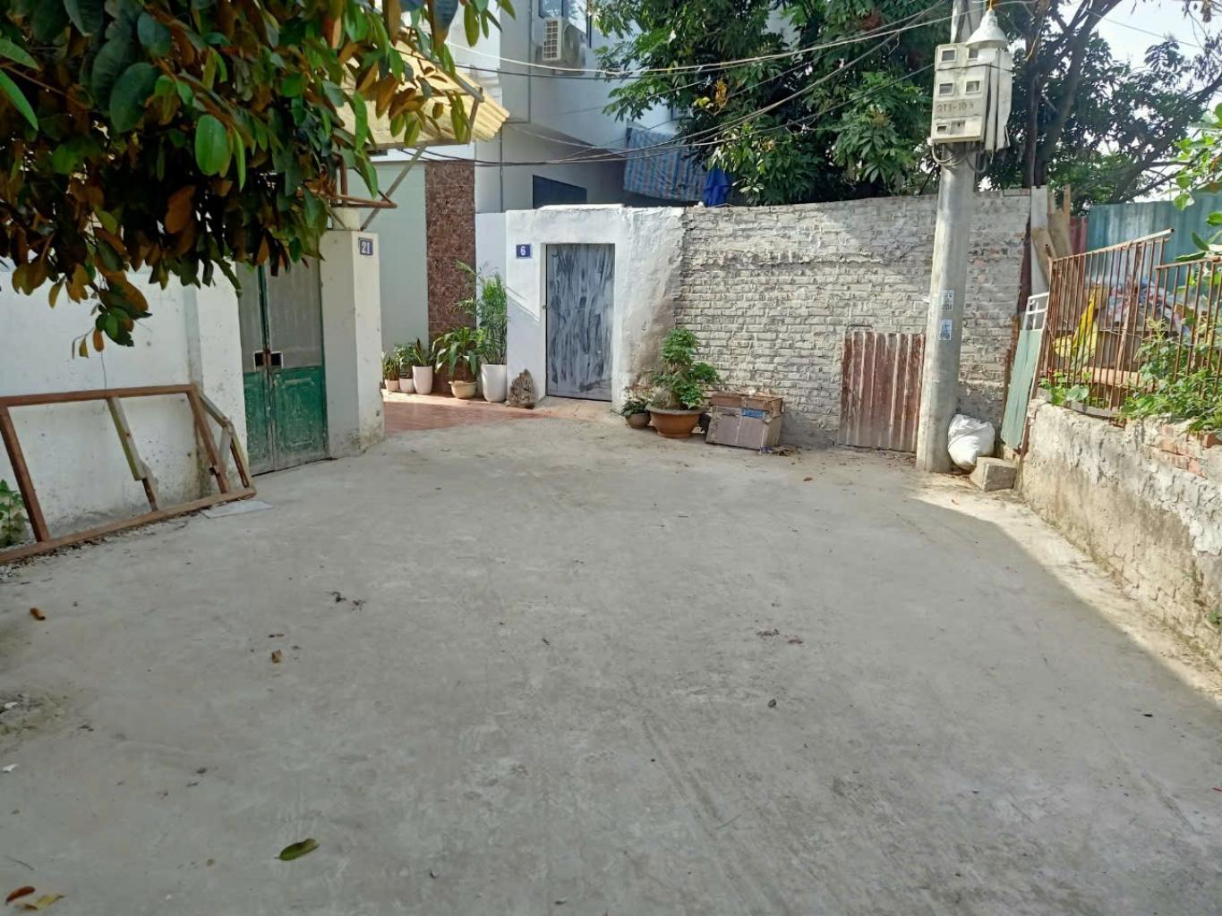 NGÕ RỘNG NHƯ PHỐ - HÀNG ĐỘC – CỰC HIẾM – LÔ 3 GÓC – Ô TÔ CON VÀO NHÀ  CHỦ NHÀ NHIỆT BÁN