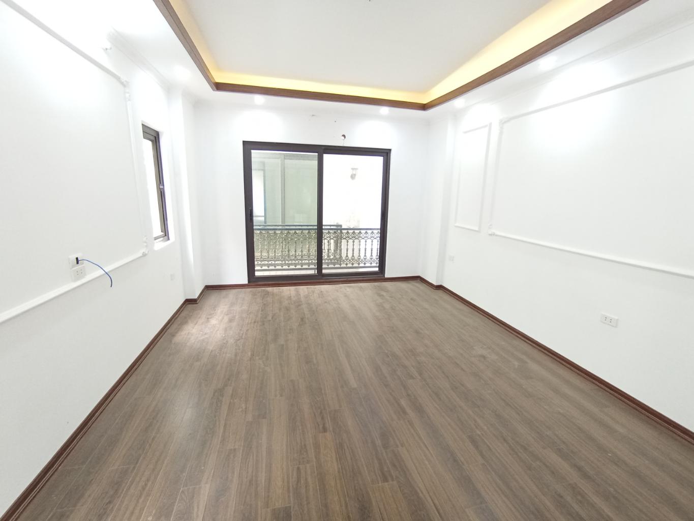 BÁN NHÀ ĐẠI TỪ – KIM CHUNG - NHÀ 5 TẦNG MỚI, ĐẸP - Ở NGAY - GIÁ NHỈNH 4 TỶ