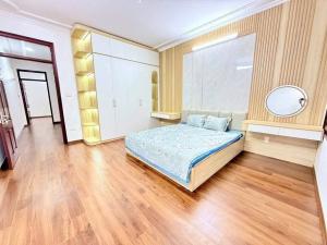 BÁN NHÀ HỮU HƯNG - TÂY MỖ - Ô TÔ CON ĐỖ CỬA – Ở NGAY -NGÕ 3.5M – MẶT TIỀN HƠN 5M – NHÀ DÂN XÂY CHẮC CHẮN CHỦ NHÀ NHIỆT BÁN
