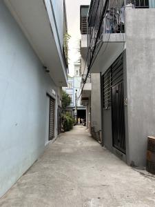 BÁN NHÀ ĐẸP – SÂN RỘNG – PHỐ YÊN VĨNH, HOÀI ĐỨC- GIÁ RẺ NHẤT KHU VỰC