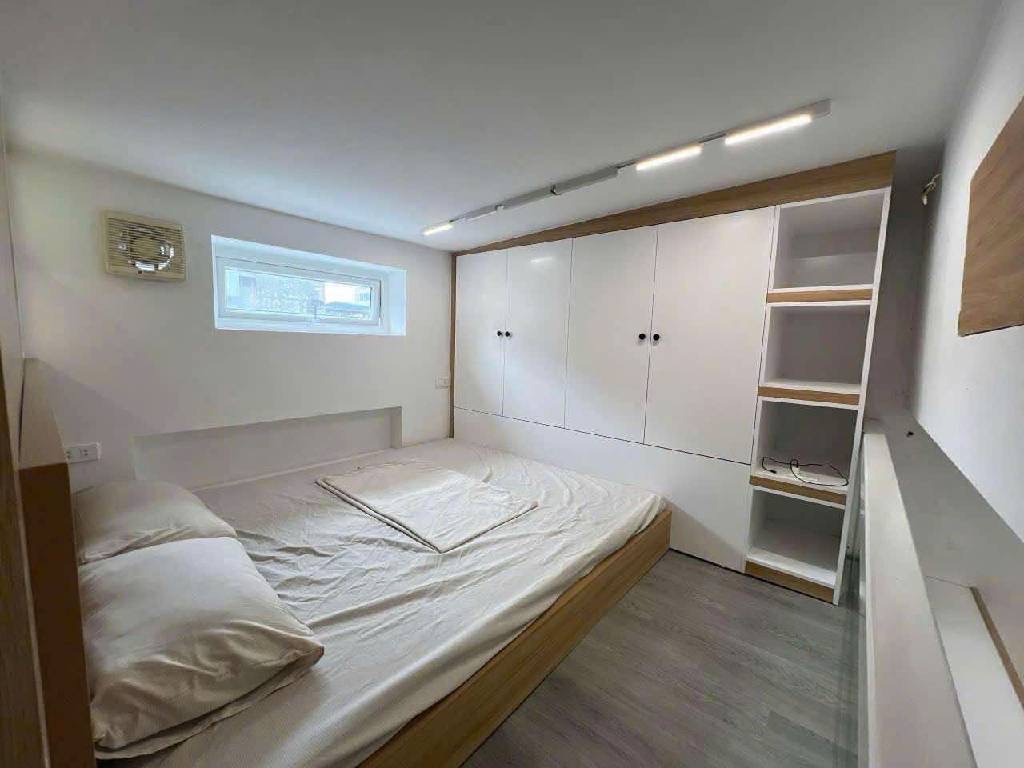 Bán căn hộ tập thể 50m2 trung tâm Hai Bà Trưng chỉ hơn 2 tỷ