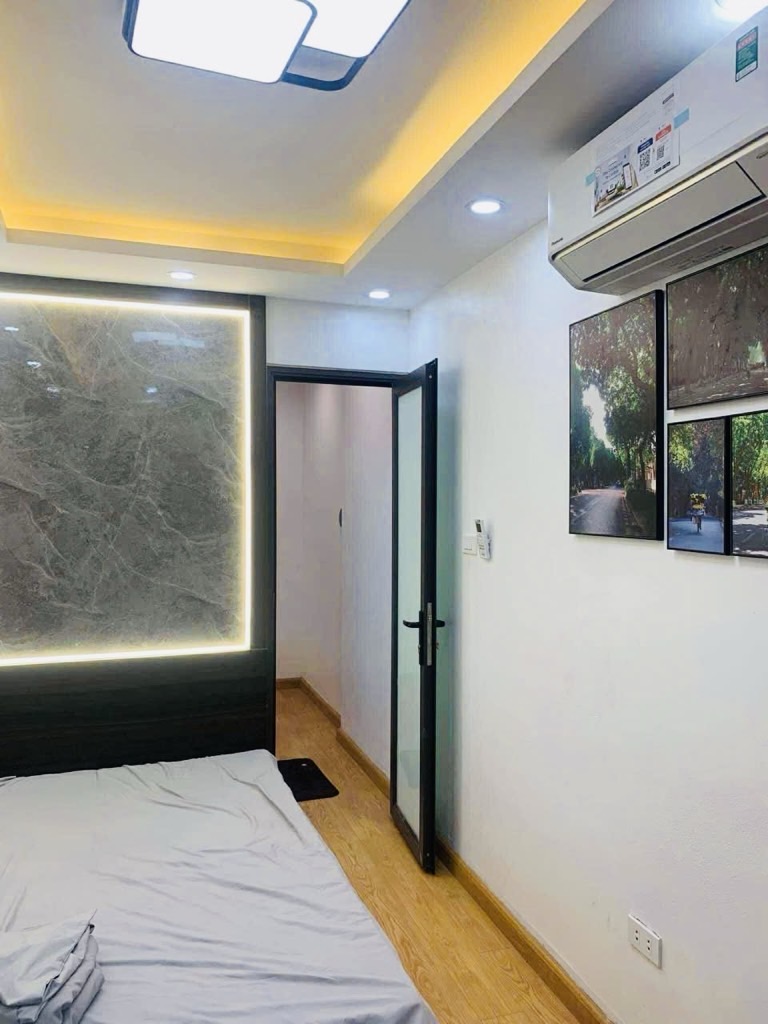 Hơn 3 Tỷ bán nhà riêng 3 tầng phố Minh Khai