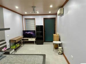 Bán nhà tập thể Tầng 1 trung tâm Hai Bà Trưng chỉ hơn 2 Tỷ