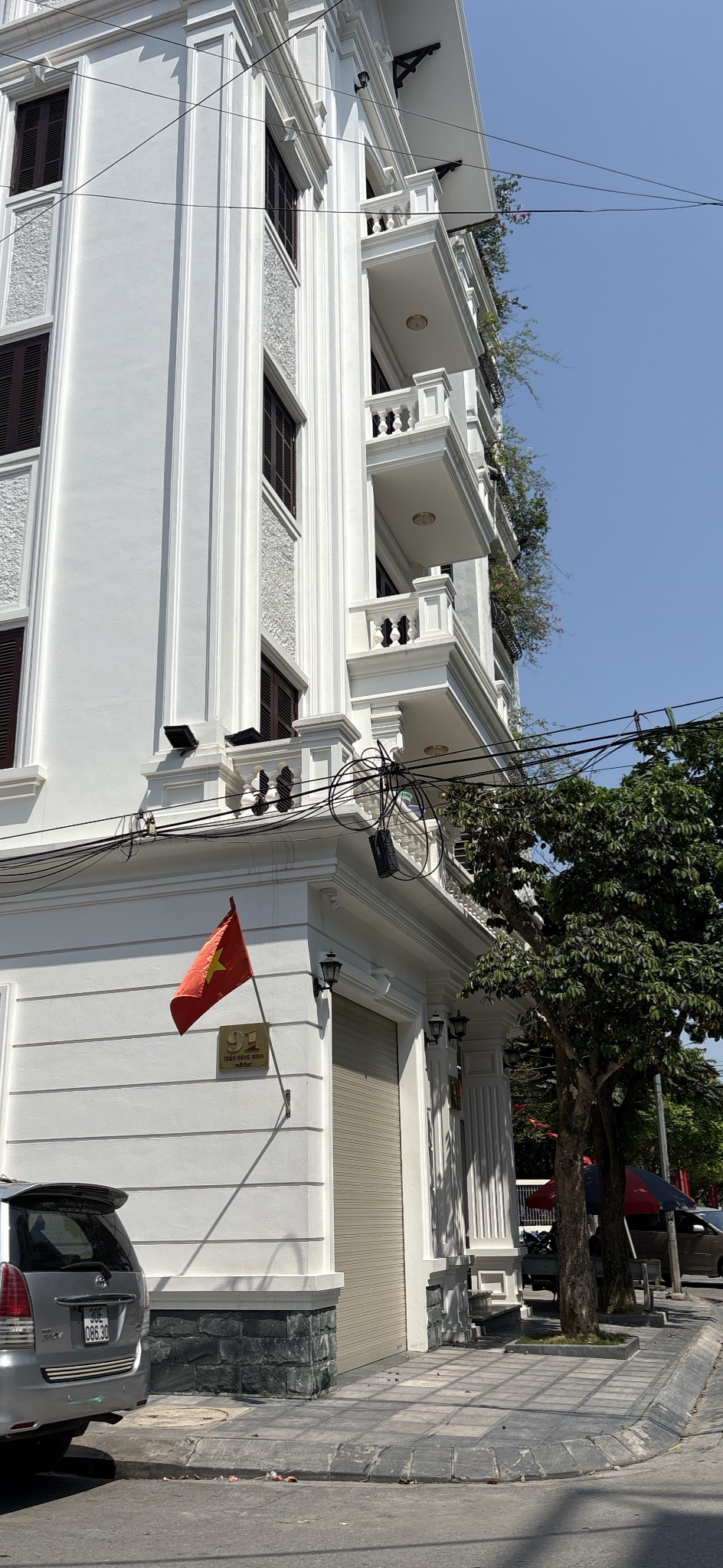 Cần bán gấp