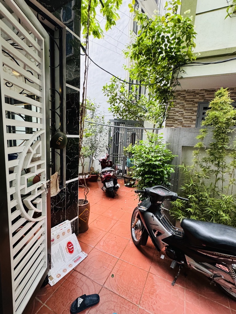 NHÀ MINH KHAI NGÕ GỐC ĐỀ XÂY ĐẸP 39M