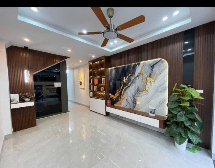 SIÊU VIP 43m, nhà thang máy, ô tô vào nhà Thụy Phương, Bắc Từ Liêm