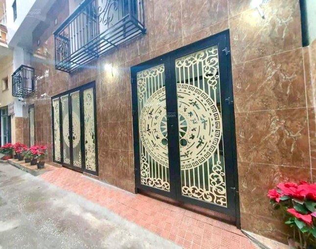 NHÀ 5 TẦNG SÀI ĐỒNG MỚI TINH LÔ GÓC 3 THOÁNG