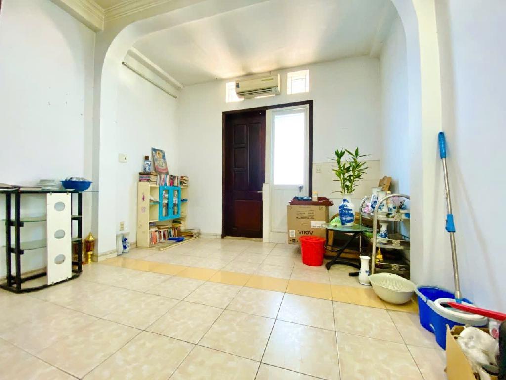 Nhà đẹp,giá rẻ Mt Hồ Đắc Di,Quận Tân Phú chỉ 10,5 tỷ TL