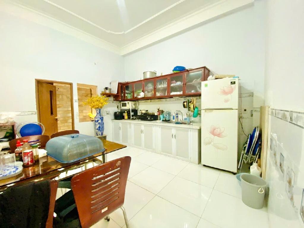 Nhà đẹp,giá rẻ Mt Hồ Đắc Di,Quận Tân Phú chỉ 10,5 tỷ TL