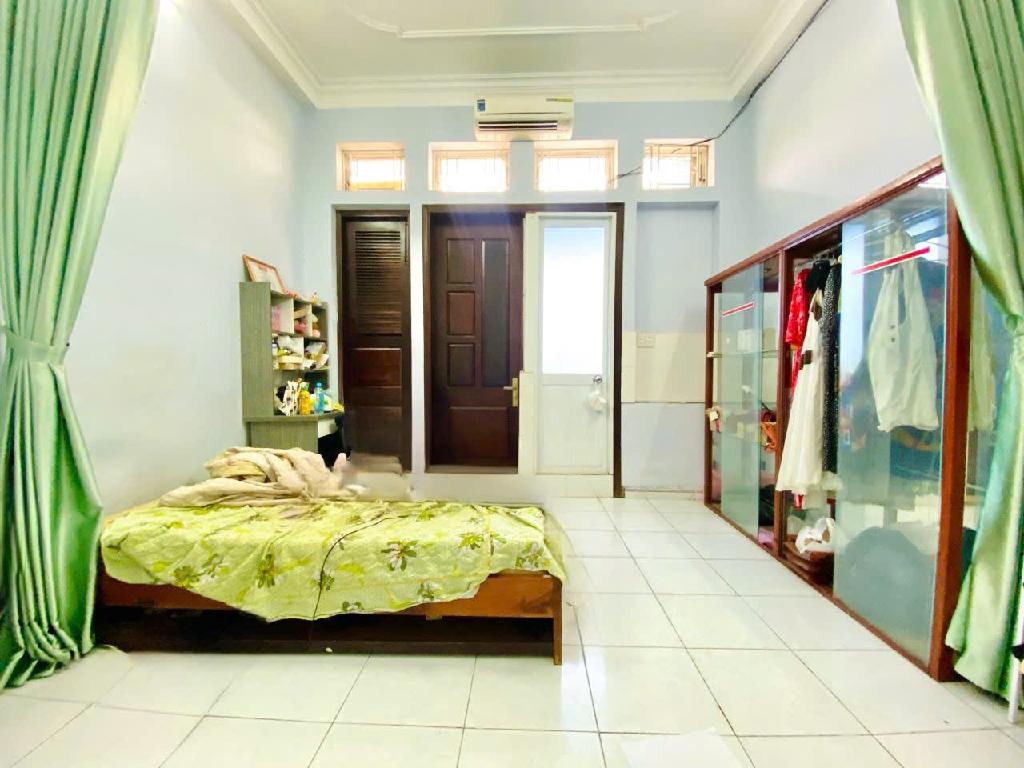 Nhà đẹp,giá rẻ Mt Hồ Đắc Di,Quận Tân Phú chỉ 10,5 tỷ TL