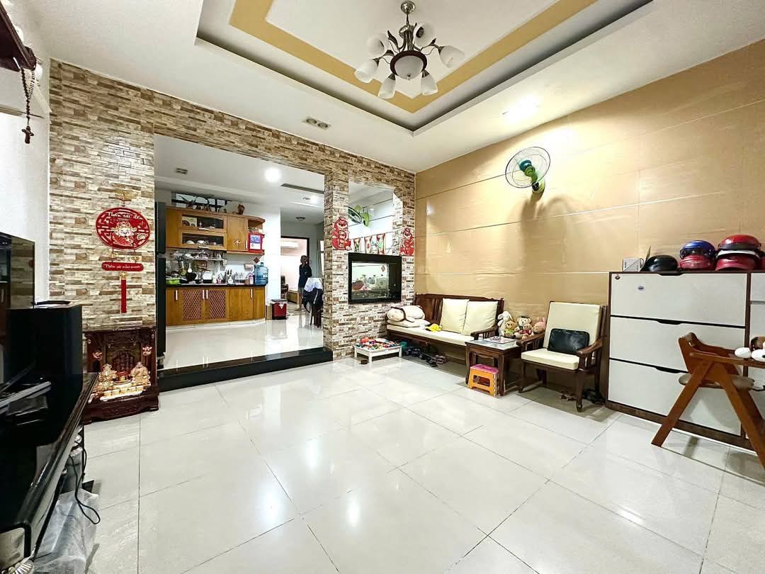 Siêu tốt,nhà đẹp 4 tầng Mt 5m. Hồ Đắc Di, Tân Phú chỉ 9, x tỷ TL