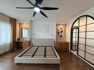 NHÀ ĐẸP ÂU CƠ- TÂY HỒ - GẦN CHỢ