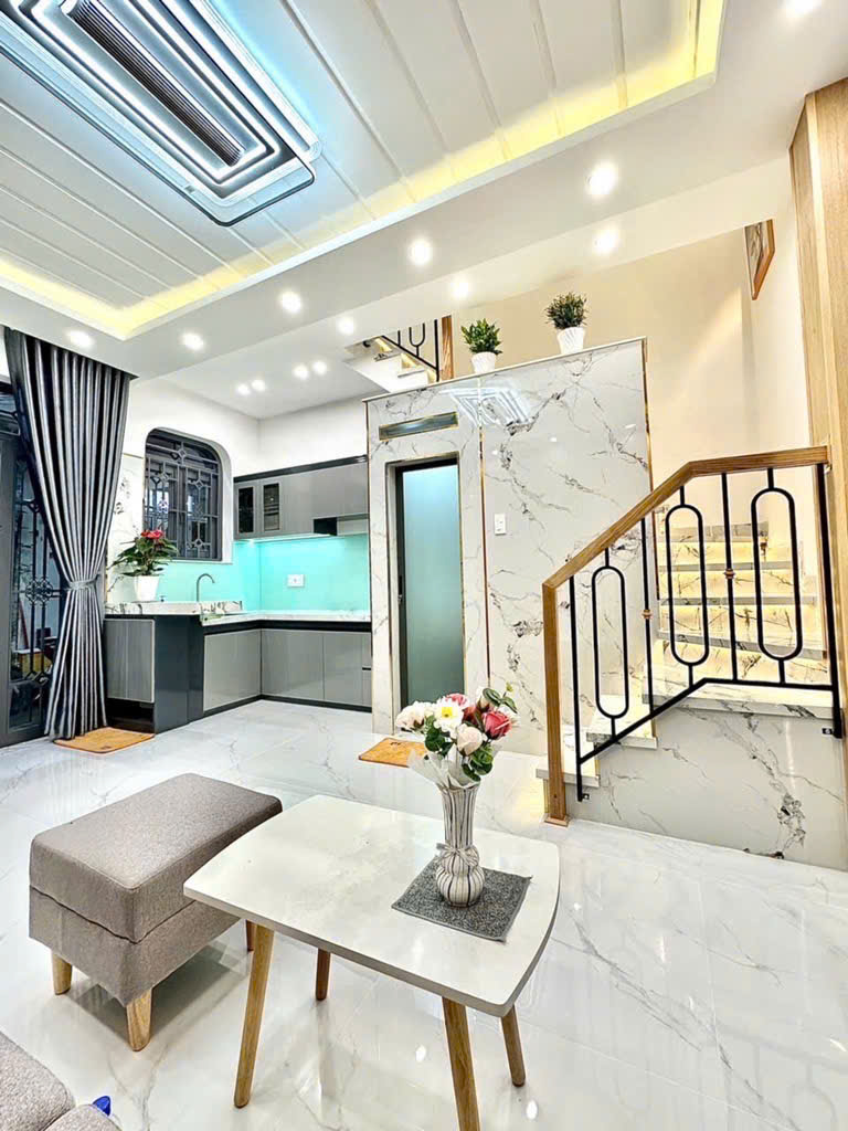 BÁN NHÀ GÒ VẤP – NHỈNH 3 TỶ - GẦN SIÊU THỊ EMRAT
