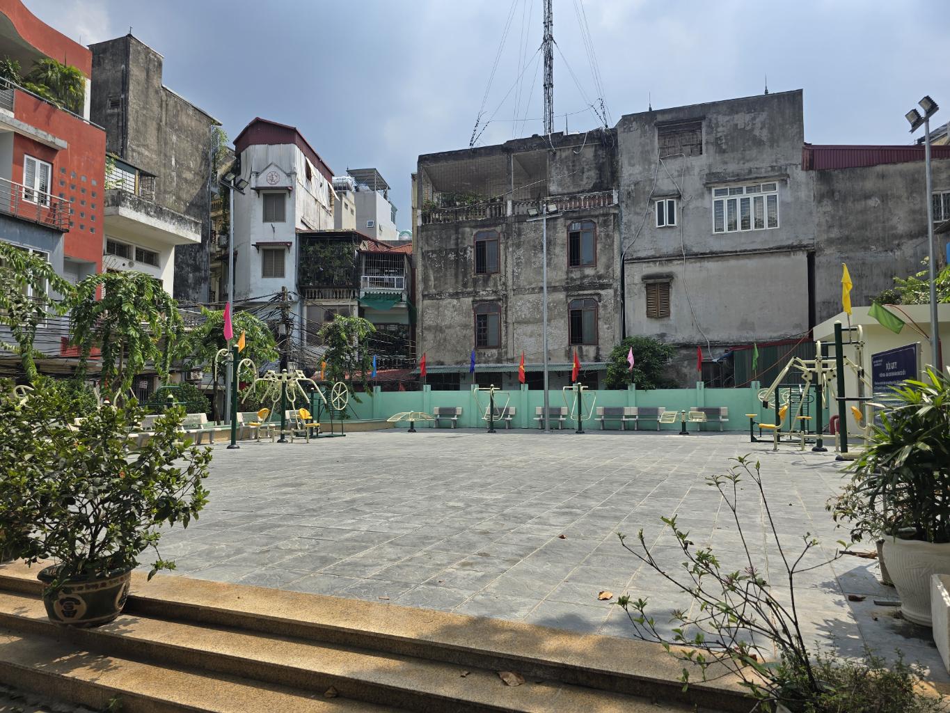 Nhà Vĩnh phúc 45m, 3 tầng, 7,1 tỷ - 0981928872