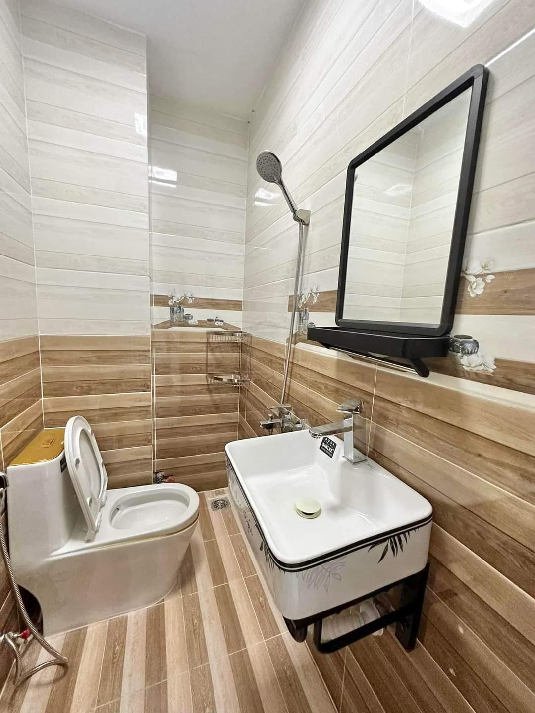 Bán nhà đẹp 3 Tầng - 50m2, giá chỉ 3.44 tỷ, hẻm xe hơi Gò Xoài, Bình Tân