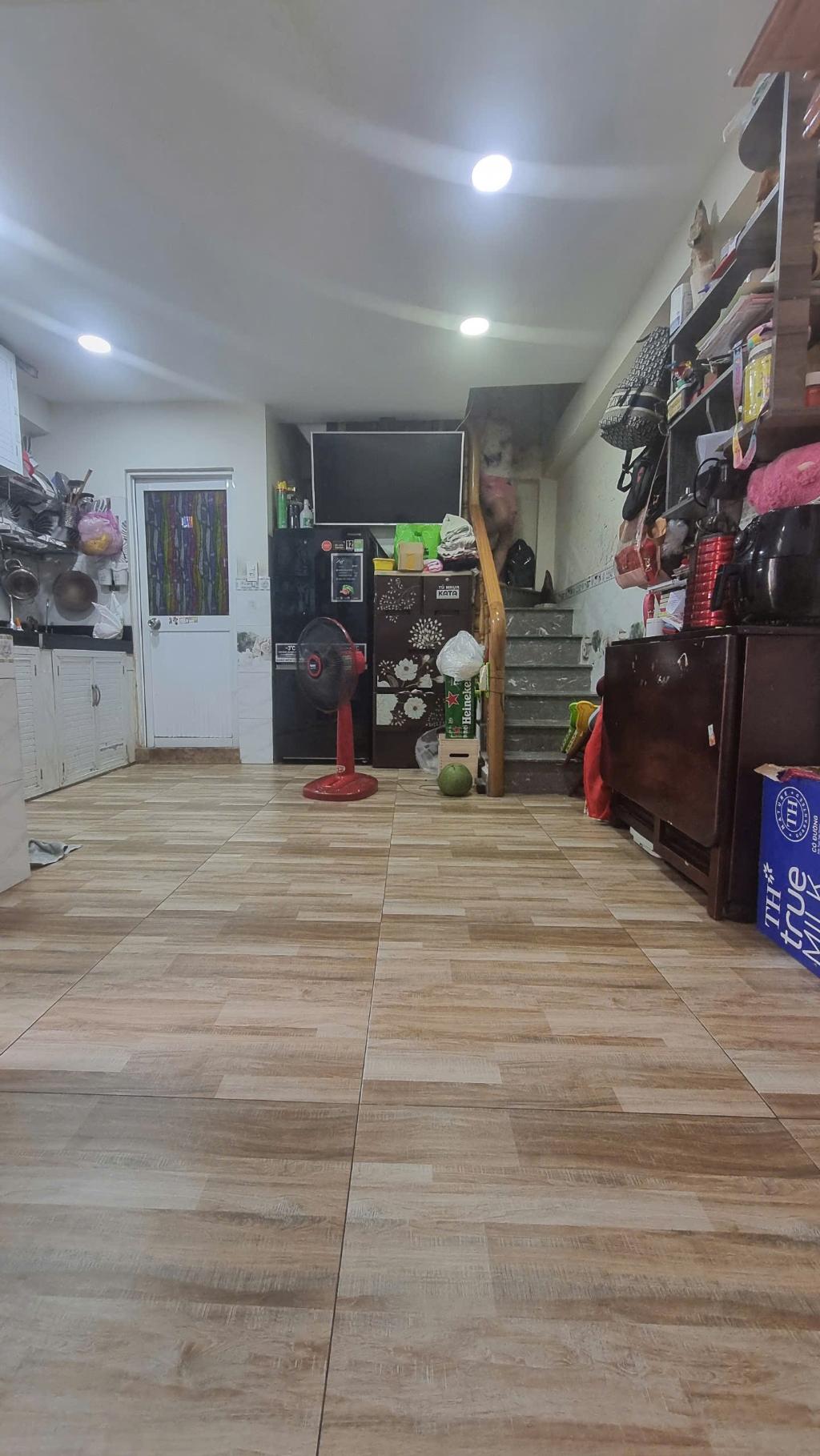 Bán nhà hẻm  Liên Tỉnh 5, Q.8 – 1  trệt 2 lầu + sân thượng,