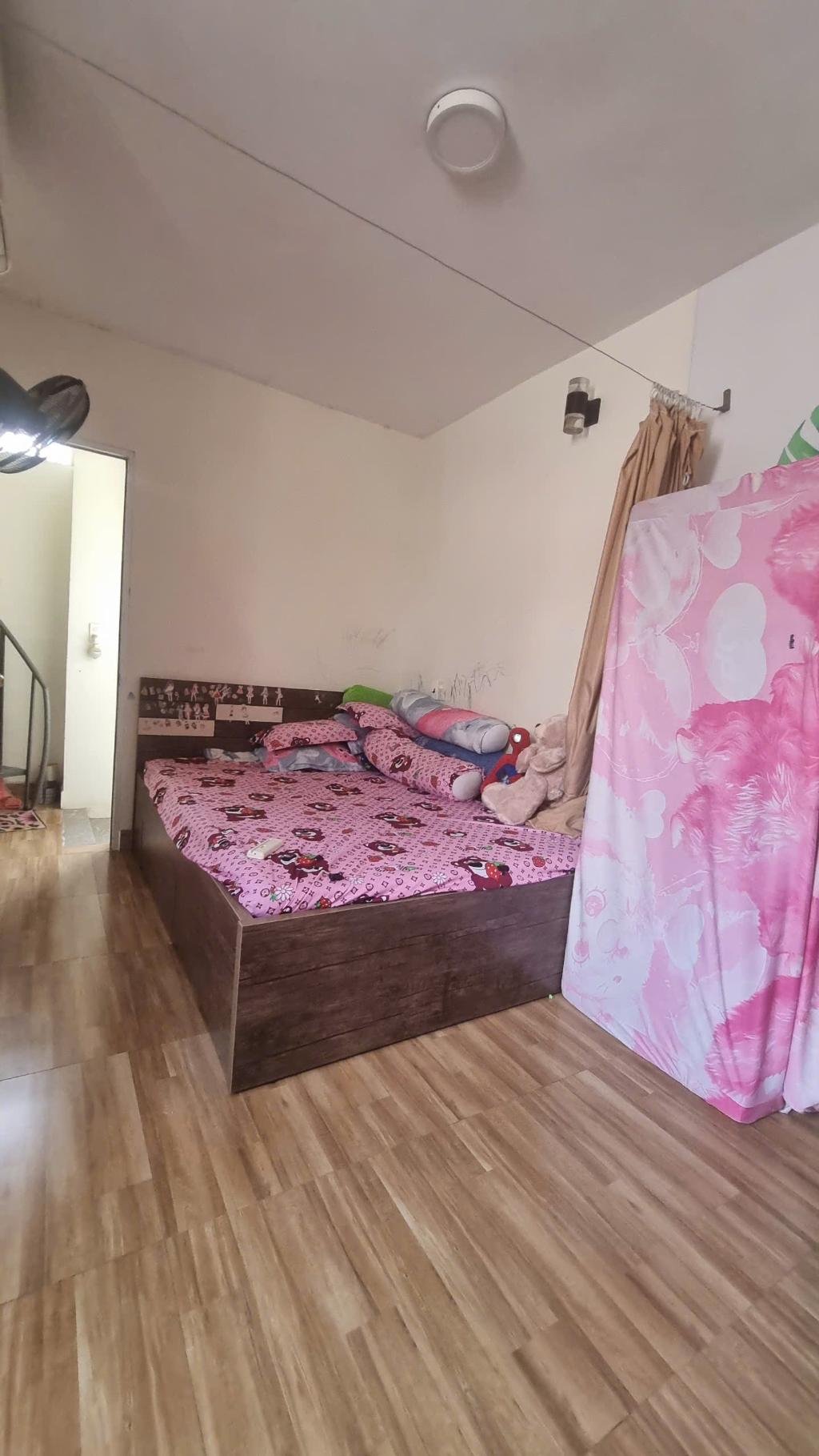 Bán nhà hẻm  Liên Tỉnh 5, Q.8 – 1  trệt 2 lầu + sân thượng,