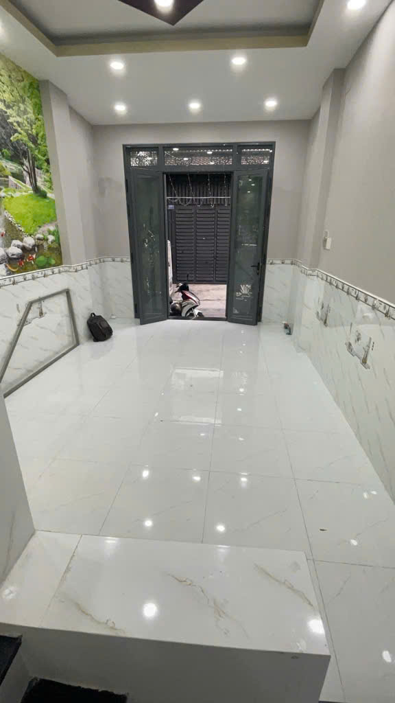 Cơ Hội Vàng! Sở Hữu Nhà 3 Tầng 4x12m Mới Xây Đường Võ Văn Kiệt - Giá Tốt Nhất Khu Vực!