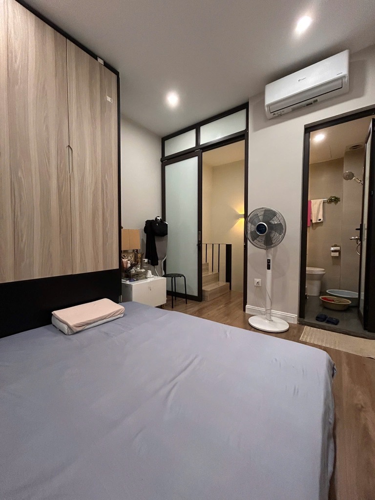 NGÔ GIA TỰ  - 32m2 - 2 TẦNG - Ô TÔ TRÁNH - 3 TỶ
