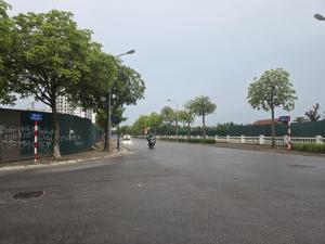 Đất Phúc Lợi - Ngõ Ô Tô - Nở Hậu - 55.8 m2 - 6.45 Tỷ