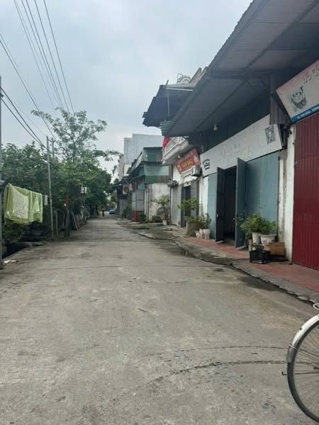 Lô đất giá tuyệt chủng chỉ chưa đến 20tr/m2 tại khu phố hương mạc từ sơn Đất ngõ thông tứ phía Dân cư đông đúc dễ dàng kinh doanh