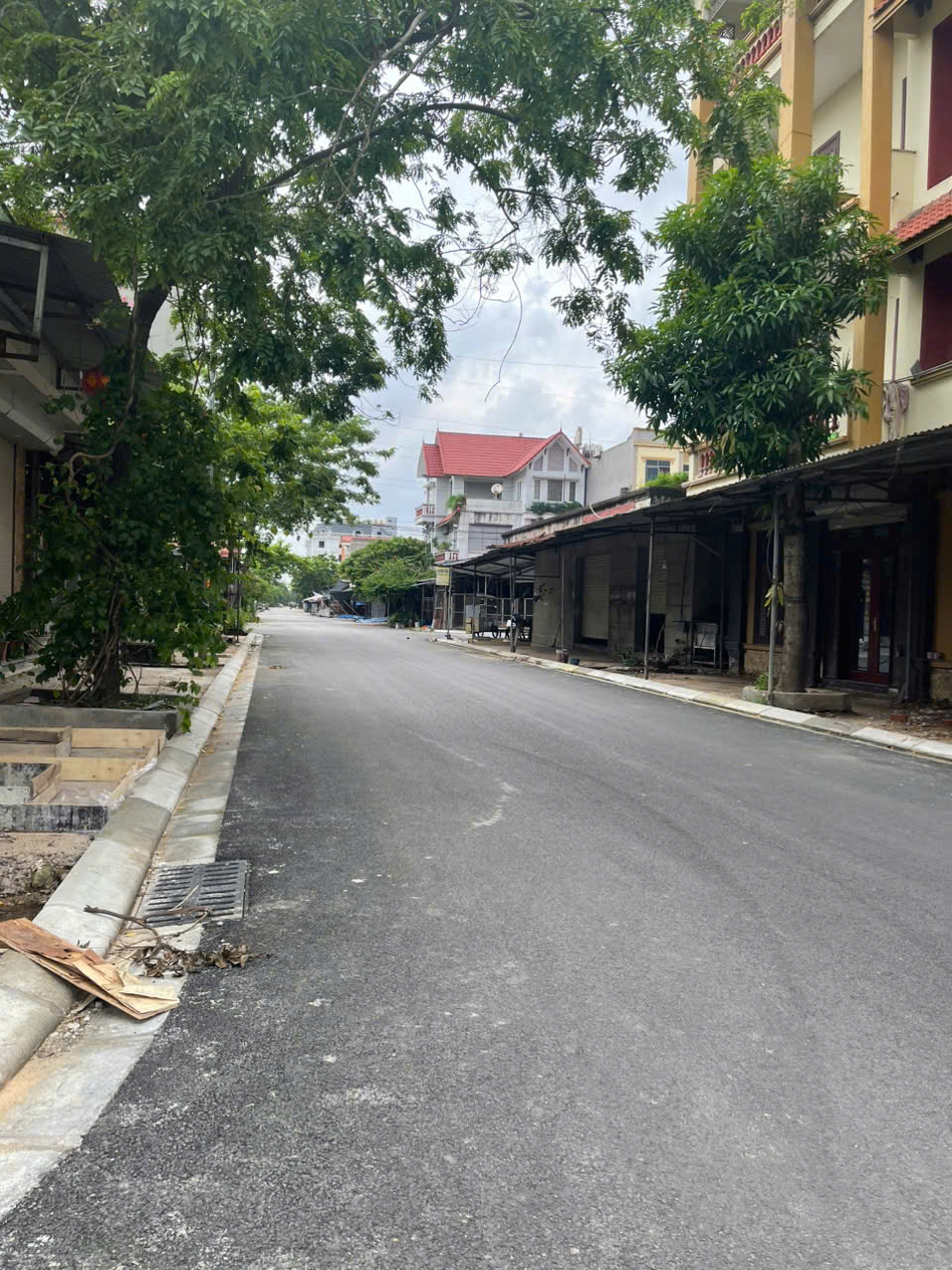 Lô đất giá tuyệt chủng chỉ chưa đến 20tr/m2 tại khu phố hương mạc từ sơn Đất ngõ thông tứ phía Dân cư đông đúc dễ dàng kinh doanh