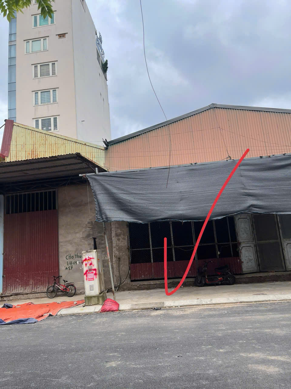 Lô đất giá tuyệt chủng chỉ chưa đến 20tr/m2 tại khu phố hương mạc từ sơn Đất ngõ thông tứ phía Dân cư đông đúc dễ dàng kinh doanh
