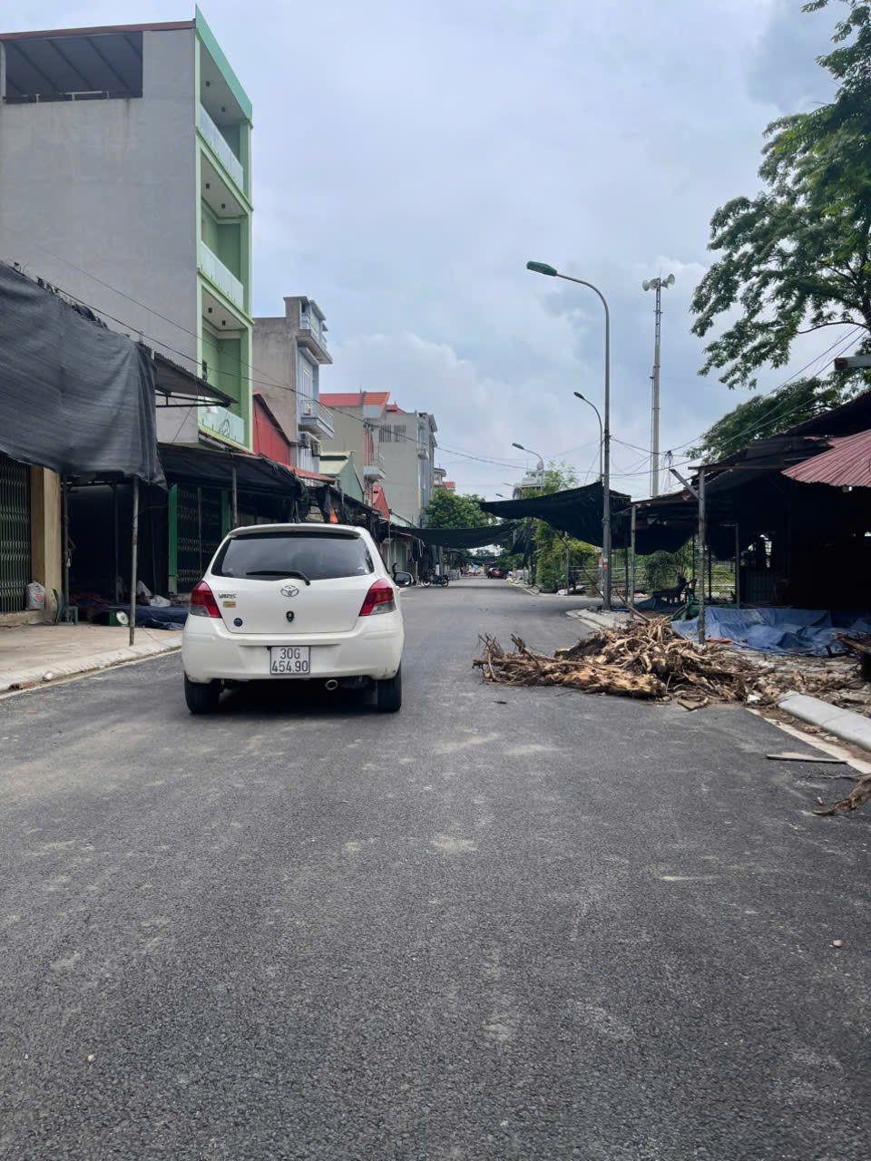 Lô đất giá tuyệt chủng chỉ chưa đến 20tr/m2 tại khu phố hương mạc từ sơn Đất ngõ thông tứ phía Dân cư đông đúc dễ dàng kinh doanh