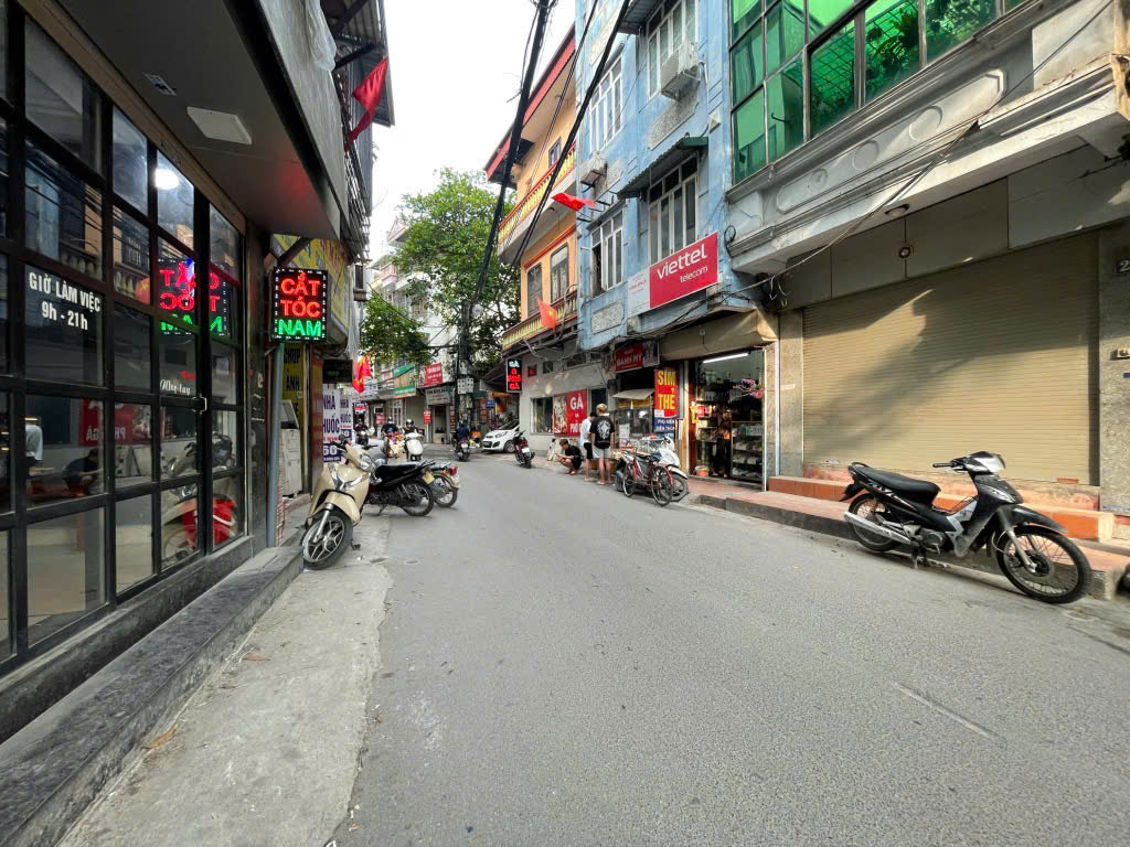 CẦN BÁN SIÊU PHẨM MẶT PHỐ PHAN ĐÌNH GIÓT DT50M2 GIÁ 22 TỶ