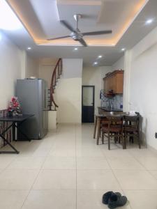 KHUYẾN LƯƠNG - 10M RA Ô TÔ - 5 TẦNG - NỘI THẤT ĐẦY ĐỦ, NGÕ THÔNG TỨ TUNG, GẦN TRƯỜNG CÁC CẤP, HÀNG XÓM GAMUDA