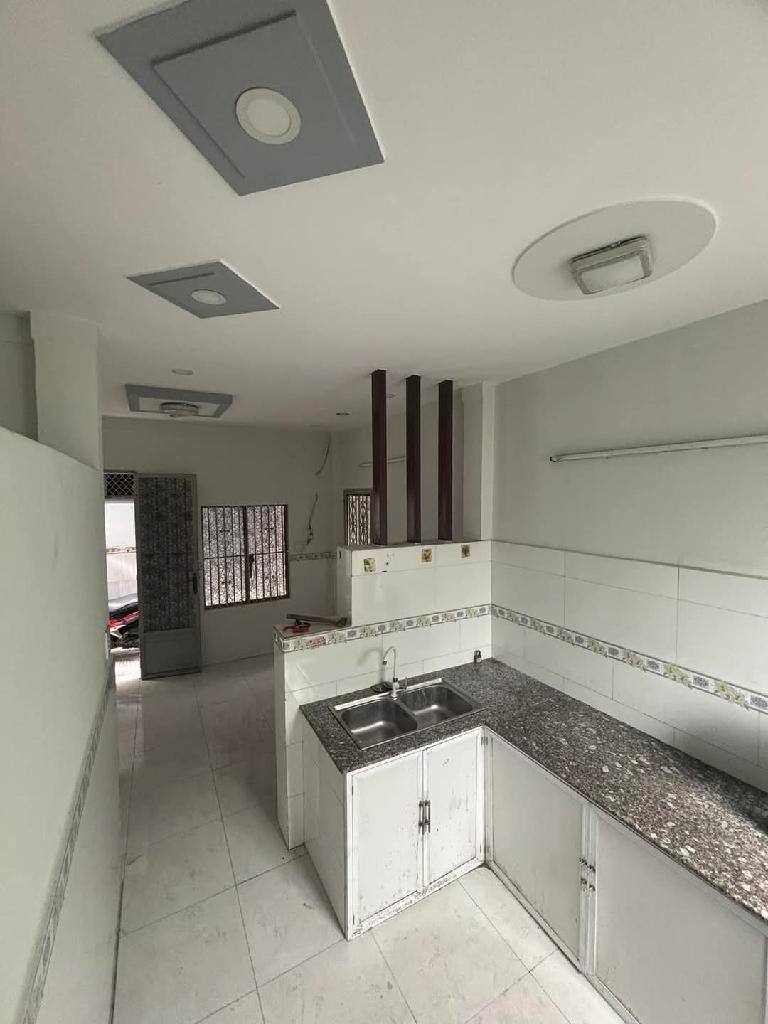 CHỈ 2 TỶ LẺ SỞ HỮU CĂN NHÀ 2 TẦNG - NGAY GÒ MÂY NGUYỄN THỊ TÚ - NGANG 4 (24M2 CÔNG NHẬN ĐỦ ) SHR HOÀN CÔNG ĐỦ