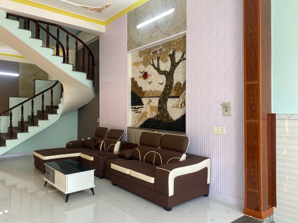Nhà 3 tầng  đẹp  mới