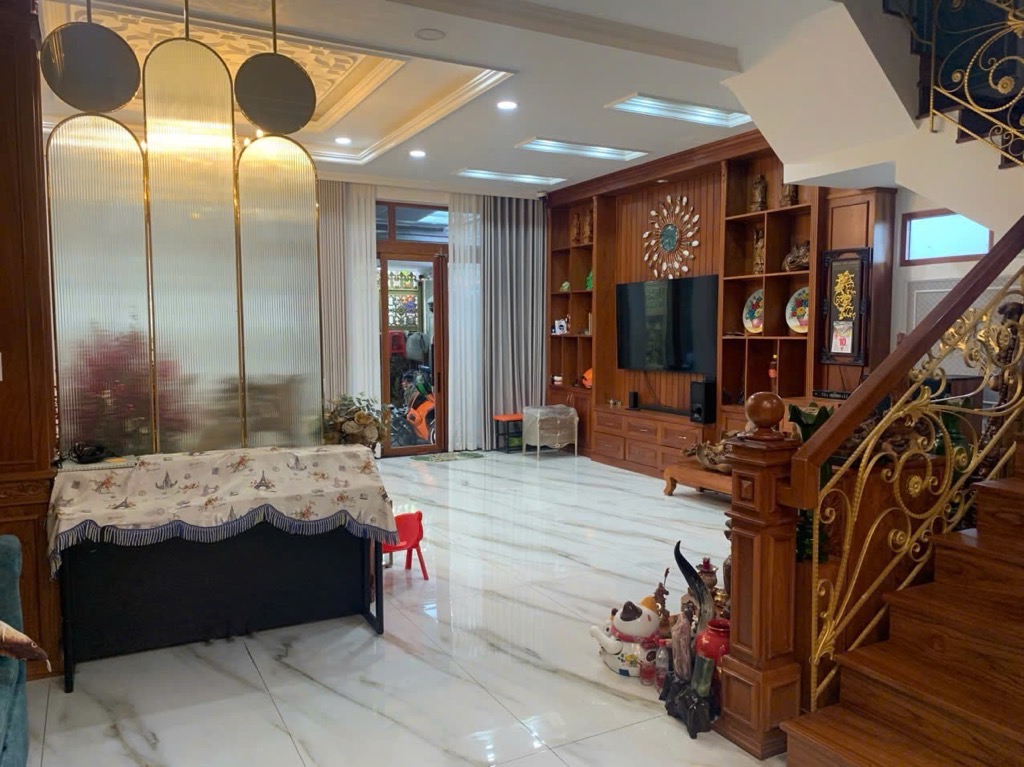 BIỆT THỰ SIÊU PHẨM MẶT HIỆP BÌNH CHÁNH VỚI THƯỢNG LƯU THỦ ĐỨC
