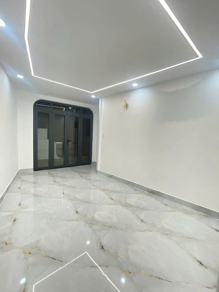 Nhà Mặt Tiền Lê Quang Sung , Quận 6