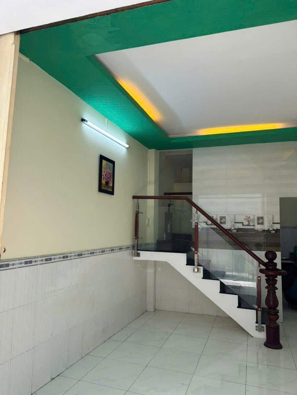 NHÀ CHÍNH CHỦ GẤP BÁN 2 LẦU MỚI Ở LIỀN