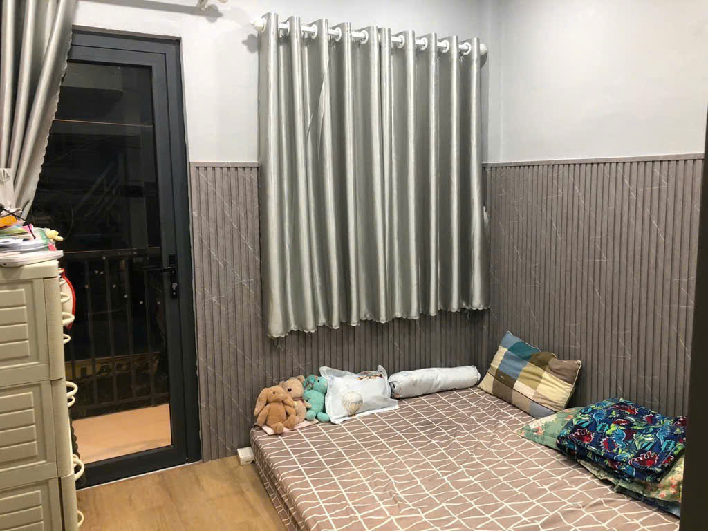 BÁN NHÀ NHỎ XINH XINH TÔ HIẾN THÀNH  QUẬN 10 - CĂN LÔ GÓC HẺM XE HƠI QUAY ĐẦU - SỔ VUÔNG GÓC -16M2 - 2PN -2WC -ĐƯỜNG TRƯỚC NHÀ 8M - GIÁ 3 TỶ 5
