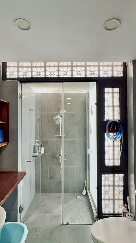 NHÀ ĐẸP LINH ĐÔNG - GARA Ô TÔ – NGAY PHẠM VĂN ĐỒNG - GIÁ CHỈ 7.xx Tỷ