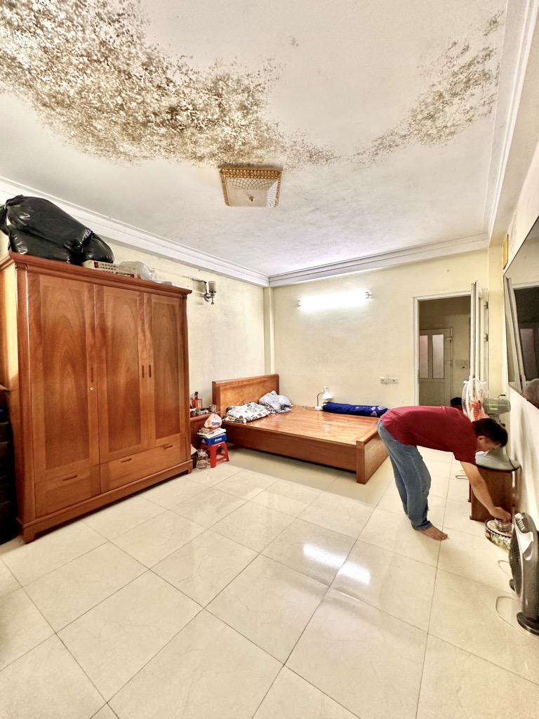 BÁN NHÀ LÔ GÓC 3 MẶT THOÁNG, NGÕ RỘNG 4M, Ô TÔ ĐỖ CỬA, CÁCH PHỐ TÔN ĐỨC THẮNG 50M. DIỆN TÍCH 56M² (5M MẶT TIỀN), GIÁ 8.6 TỶ