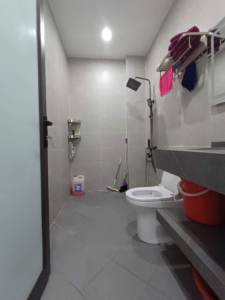 BÁN NHÀ GẦN TRƯỜNG TIỂU HỌC VĨNH HƯNG - 45M2 - 5,8 TỶ - NGÕ THÔNG - GẦN Ô TÔ