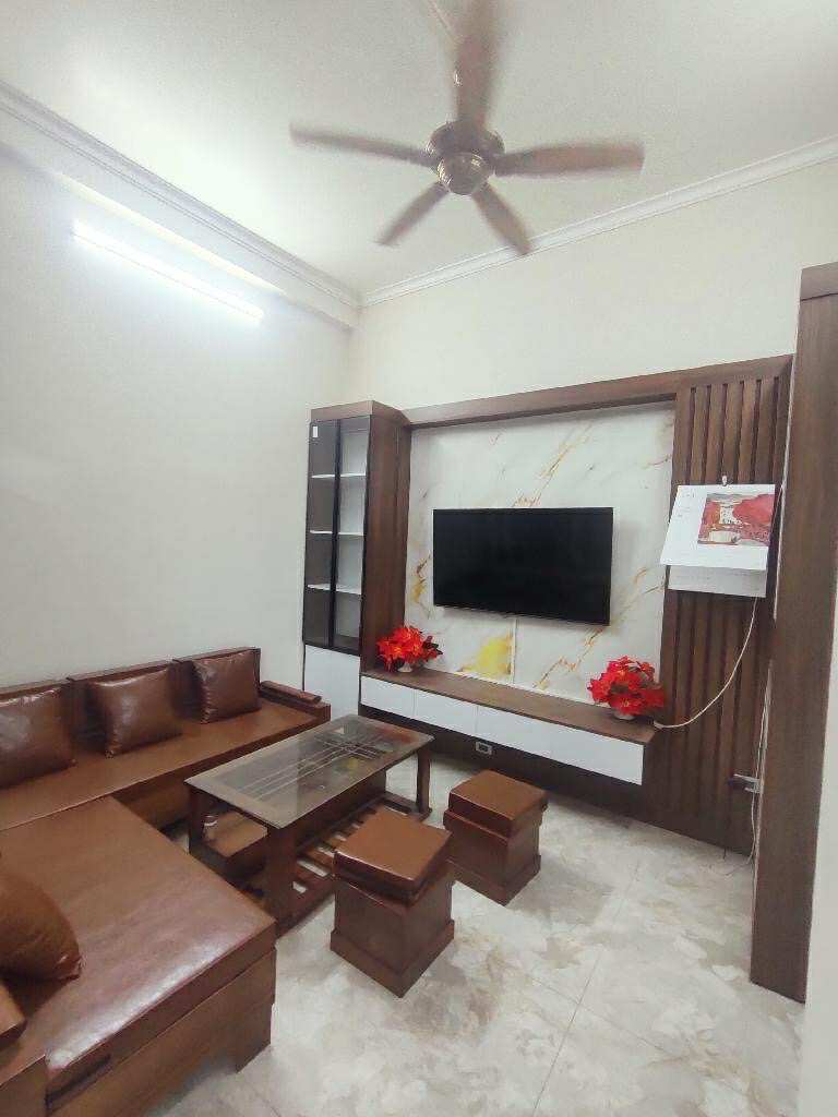 -	BÁN NHÀ: BÙI XƯƠNG TRẠCH, THANH XUÂN, HÀ NỘI 40M2  5 TẦNG GIẢ CHỈ 7.8 TỶ