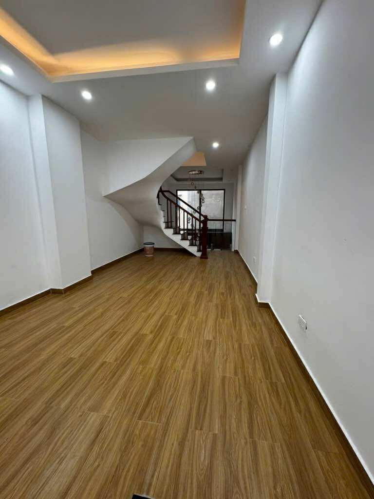 BÁN NHÀ: BÙI XƯƠNG TRẠCH, THANH XUÂN, HÀ NỘI 38M2  5TẦNG GIẢ CHỈ 7.9TỶ