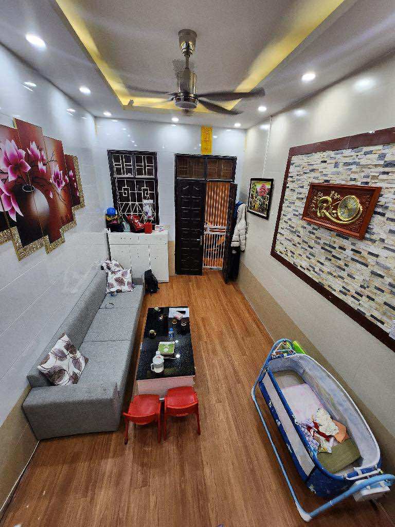 BÁN NHÀ: KHƯƠNG TRUNG, THANH XUÂN, HÀ NỘI 31M2 4TẦNG GIÁ CHỈ 6.45TỶ