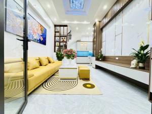 BÁN NHÀ: BÙI XƯƠNG TRẠCH, THANH XUÂN, HÀ NỘI 30M2 5TẦNG GIẢ CHỈ 7.39TỶ