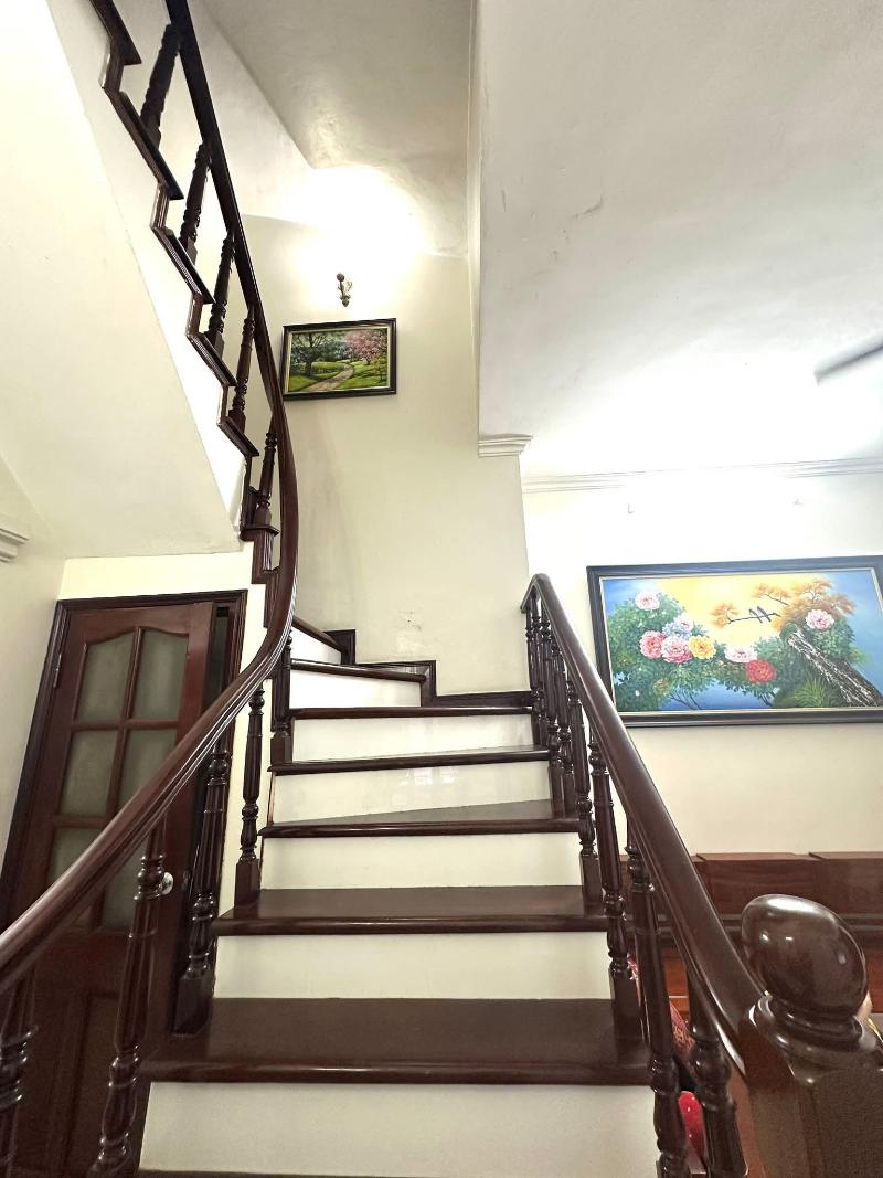 BÁN NHÀ KHƯƠNG TRUNG, Ô TÔ ĐỖ CỔNG, 10M RA PHỐ CHÍNH, DTSD 44M2, GIÁ 8.6 TỶ