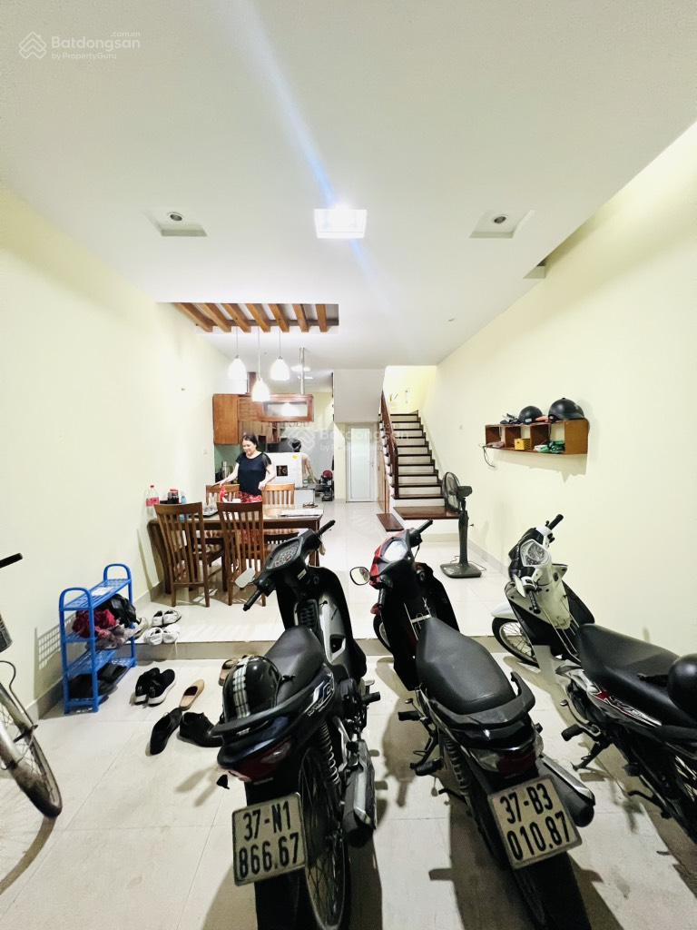 Bán nhà phân lô Khương Trung, ô tô đỗ cửa, thang máy, DT 48m2. 7,8 tỷ