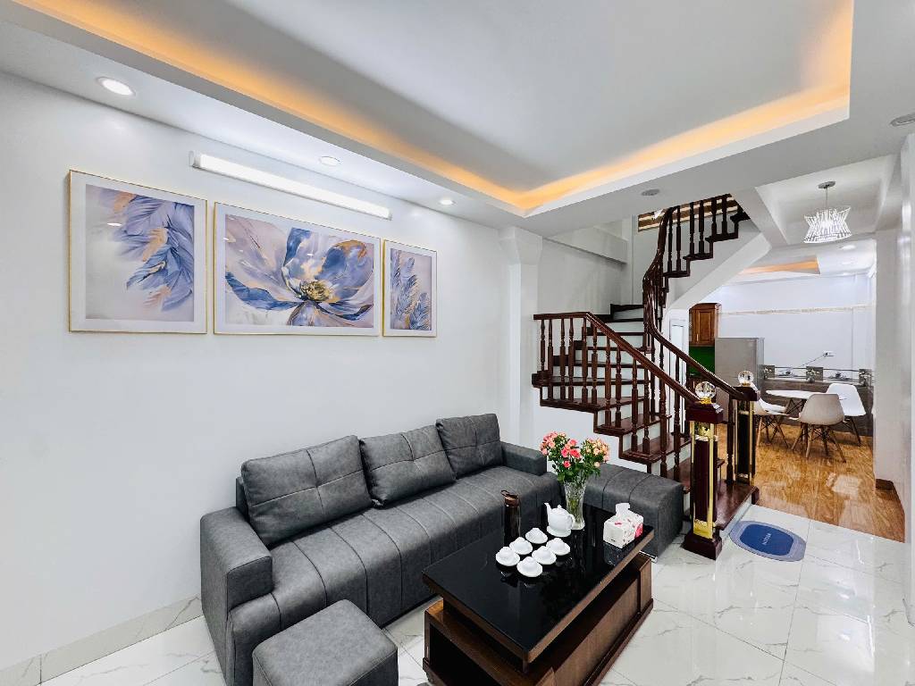 BÁN NHÀ KHƯƠNG TRUNG, NGÕ 3M, KINH DOANH, DTSD 45M2, GIÁ 8.5 TỶ