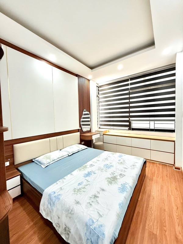 BÁN NHÀ ĐẠI TỪ, LÔ GÓC, 3 GÁC ĐỖ CỬA, GẦN Ô TÔ, 43M2, 7.55 TỶ